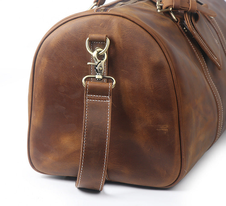 A Premium Retro Leather Travel Bag
